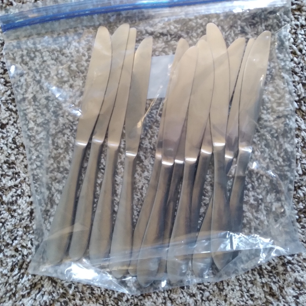 Assorted silverware